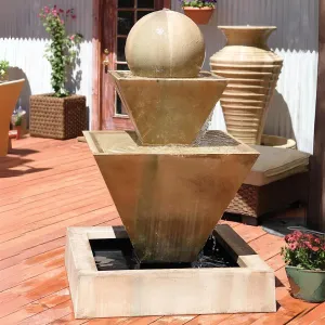 Double Oblique Fountain with Ball Gist