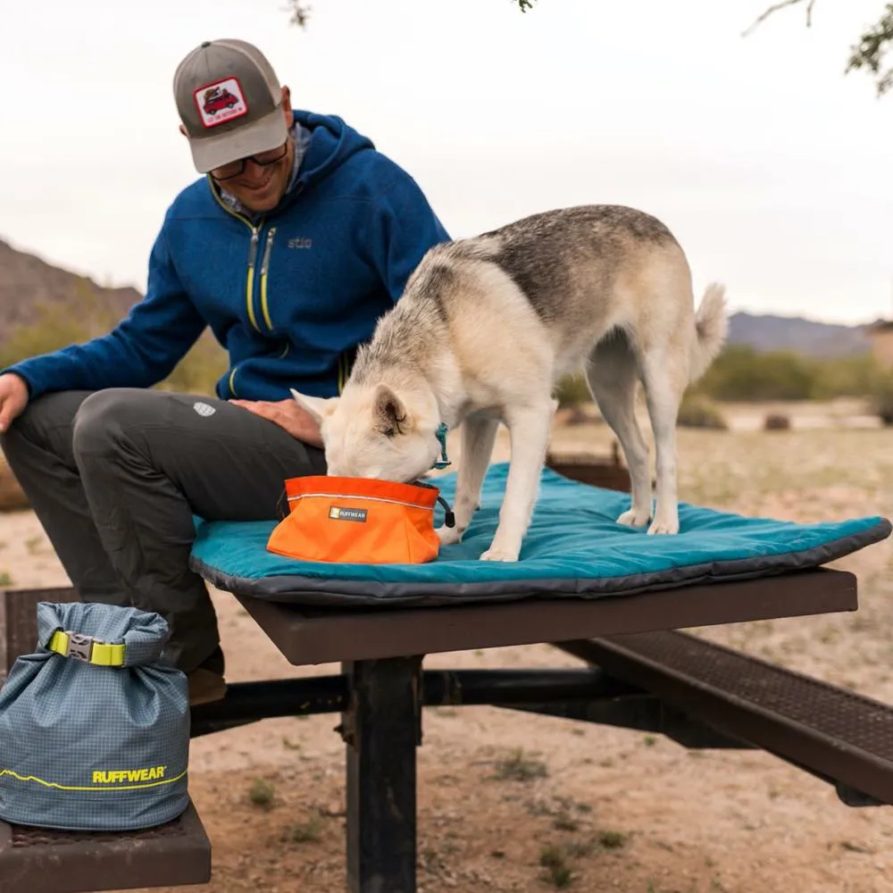 Ruffwear Mt. Bachelor Pad Portable Dog Bed