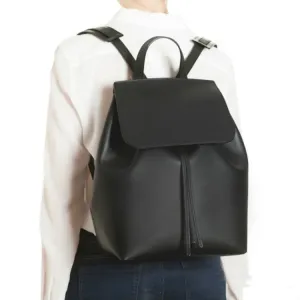 Travel handbag leather drawstring