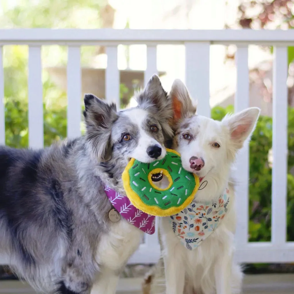 ZippyPaws Dog Toy Holiday Donutz